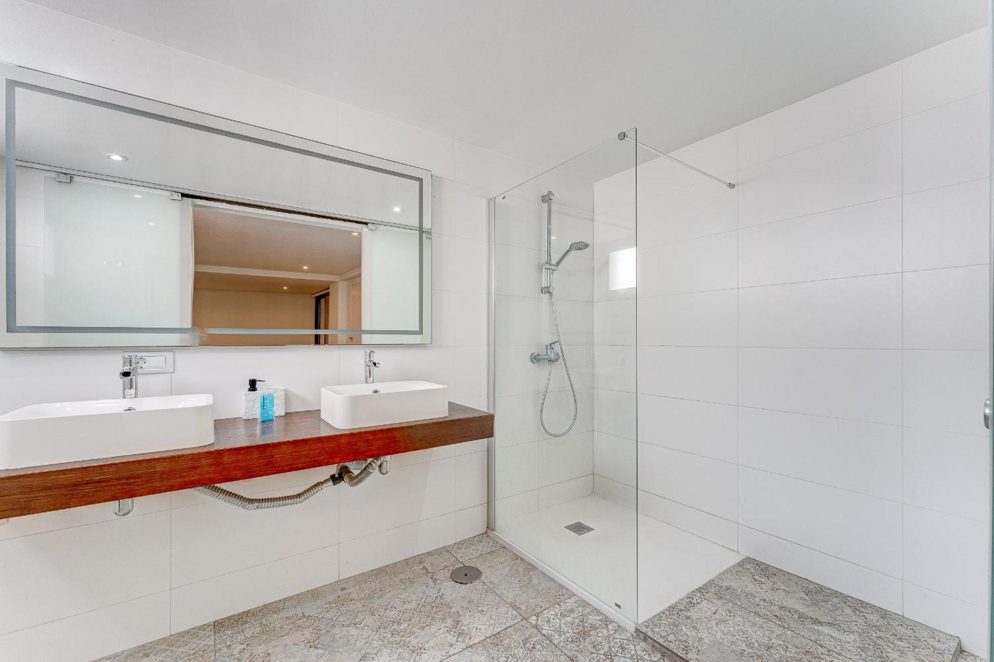 Fabulous Contemporary 5 Bedroom Villa With Private Heated Pool, Sleeps Max 13 Callao Salvaje Exterior foto