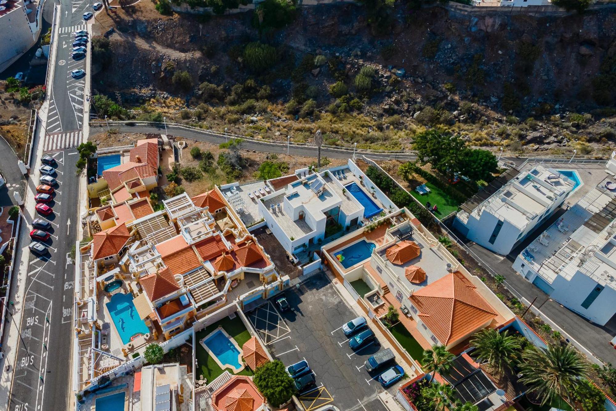 Fabulous Contemporary 5 Bedroom Villa With Private Heated Pool, Sleeps Max 13 Callao Salvaje Exterior foto